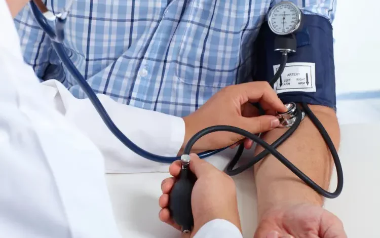 Does Benadryl Raise Blood Pressure?